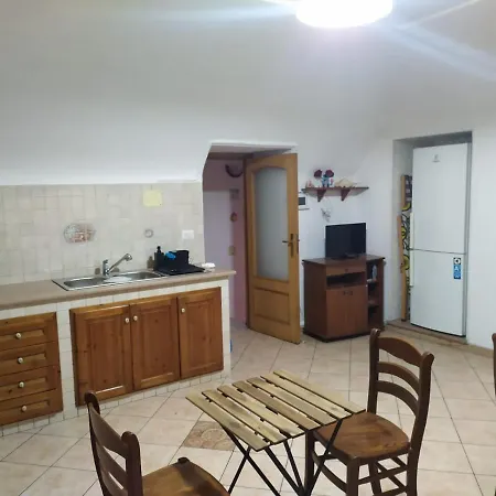 Bed & Breakfast Dimora Letizia- 1 Procida